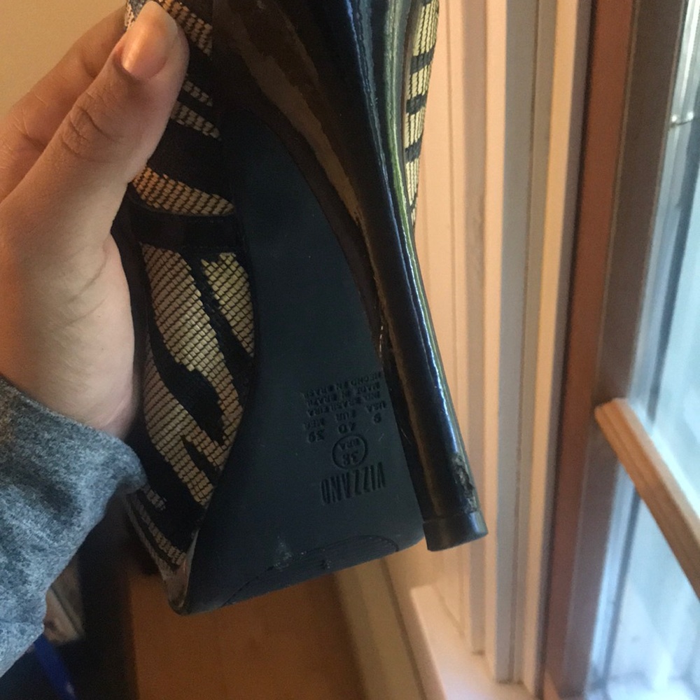 Platform High Heels - Picture 5 of 7